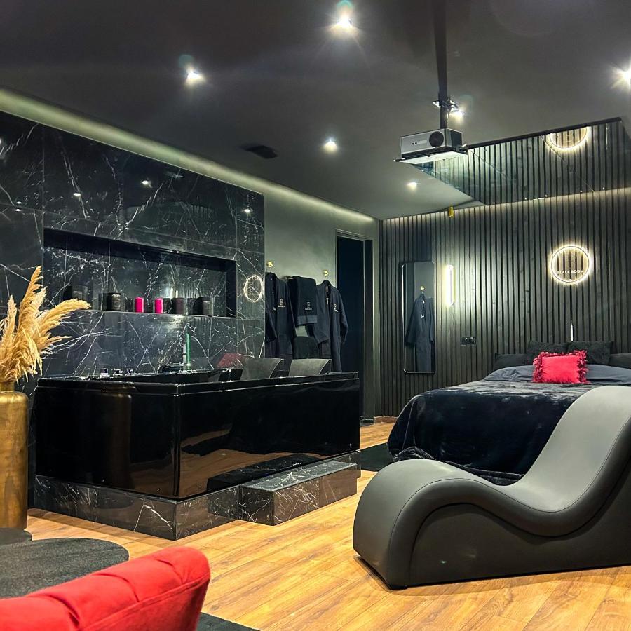 Blackroom Suite De Luxe 50 Nuances De Grey Le Havre Exterior foto